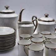 Prestigious coffee service – Bernardaud & Cie (B & Cie) Limoges – 26 pieces
