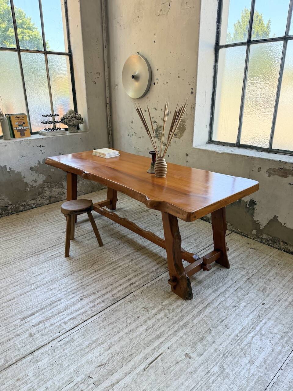 Aranjou farmhouse table in blond elm, 1950s
