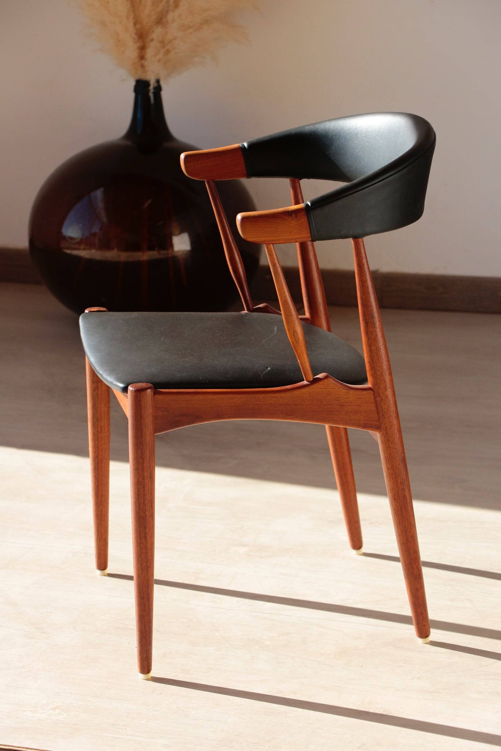 Set of 4 Johannes Andersen Scandinavian teak armchairs, 1960s