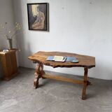 Table artisanale en orme massif, art populaire