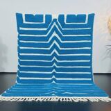 Traditional handmade pure wool rug, size 150 x 250 cm