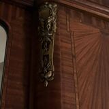 Armoire style Louis XVI