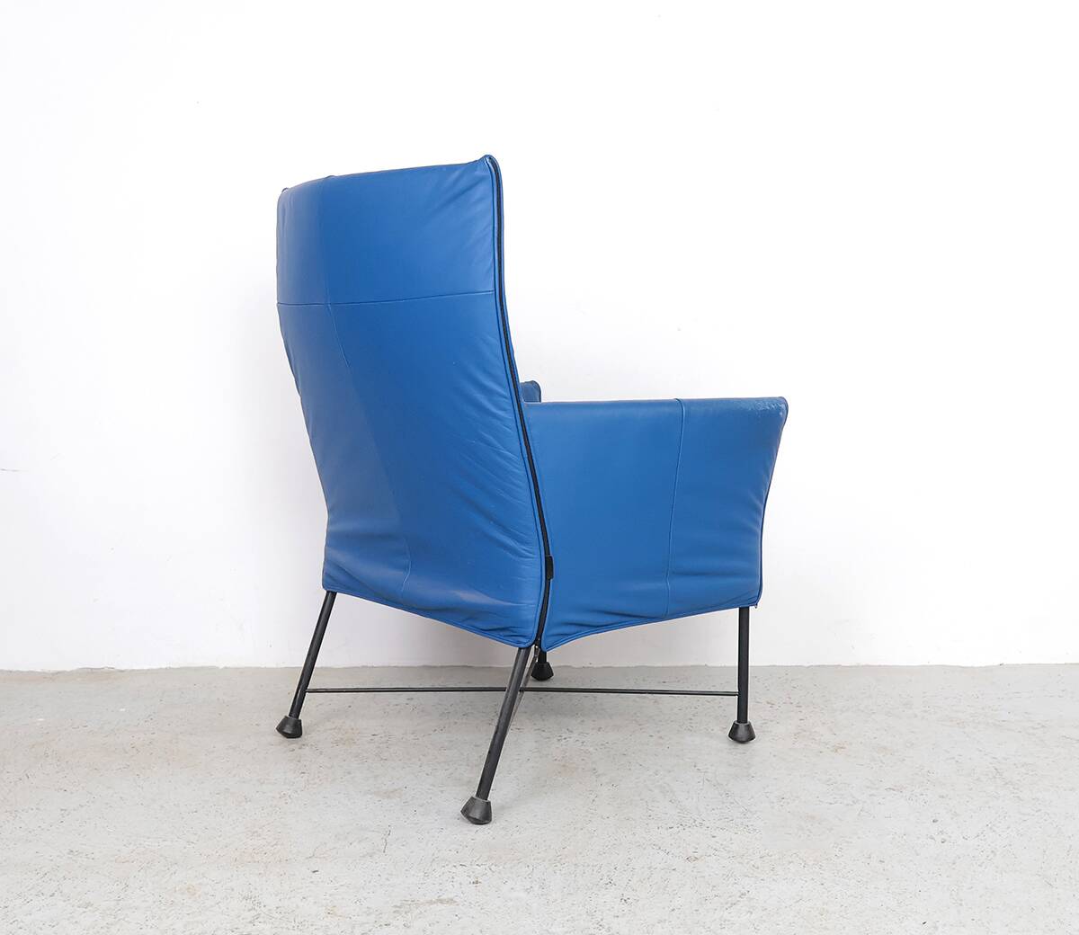 Montis Charly blue leather arm chair, 1980s