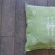 Coussin berbere Sabra vert en soie de cactus