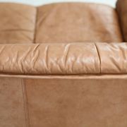 Cinna sofa. Circa 1970. Foam and "caramel" leather. 3 seats.