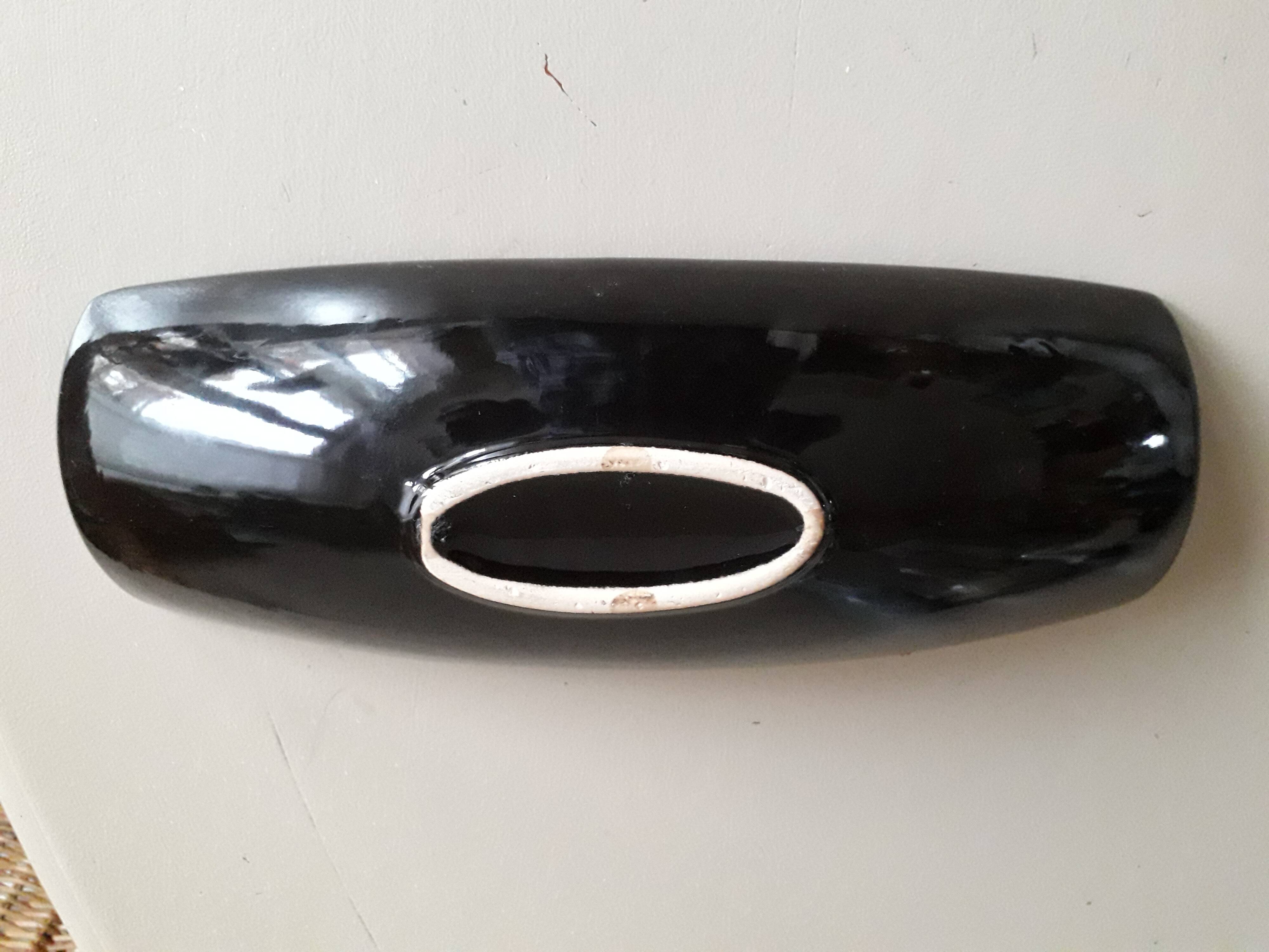 Ceramic pocket tray from the 1950s