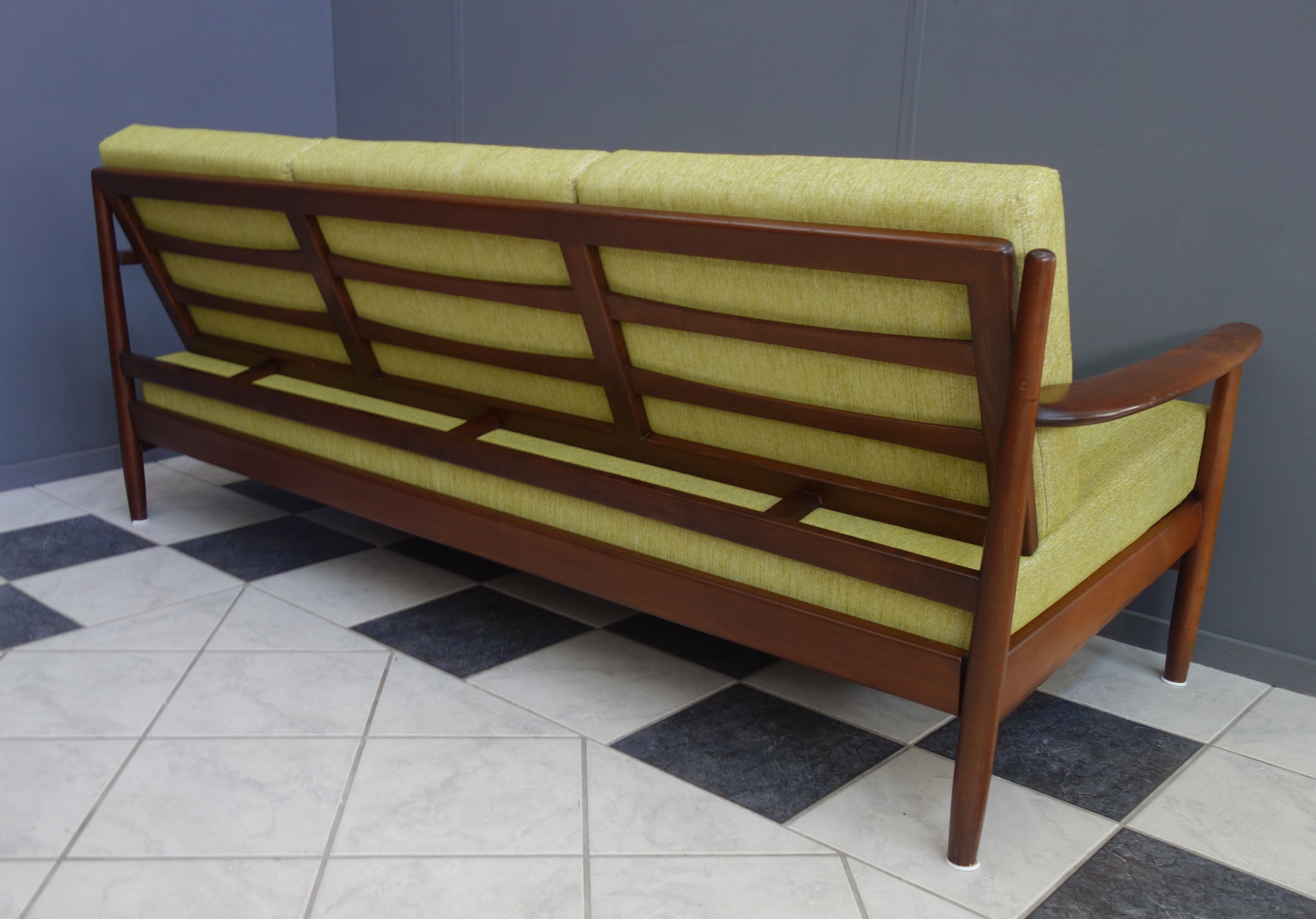 Yellow vintage sofa / daybed, 1960S