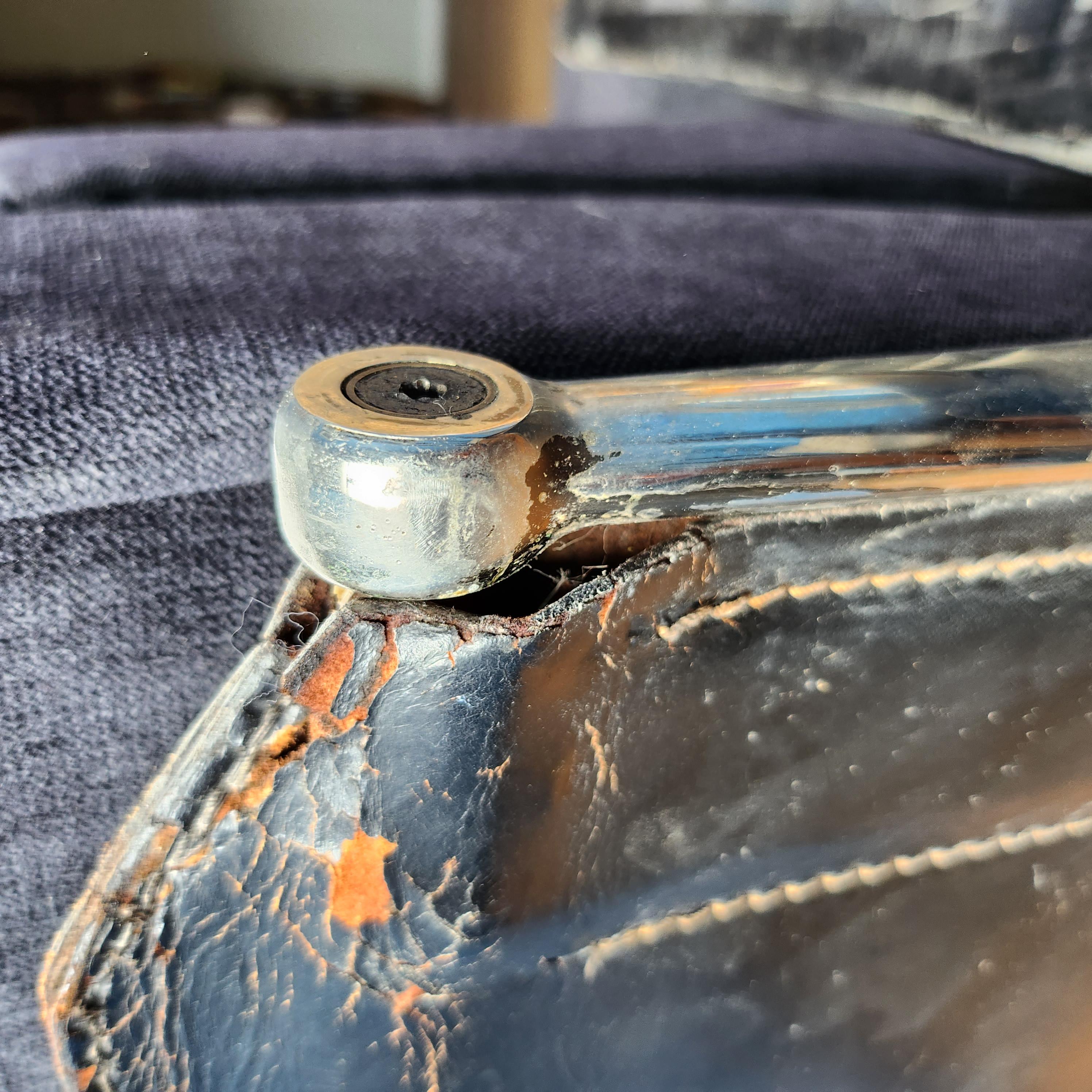 B&amp;B Italia chaise longue by Antonio Citterio