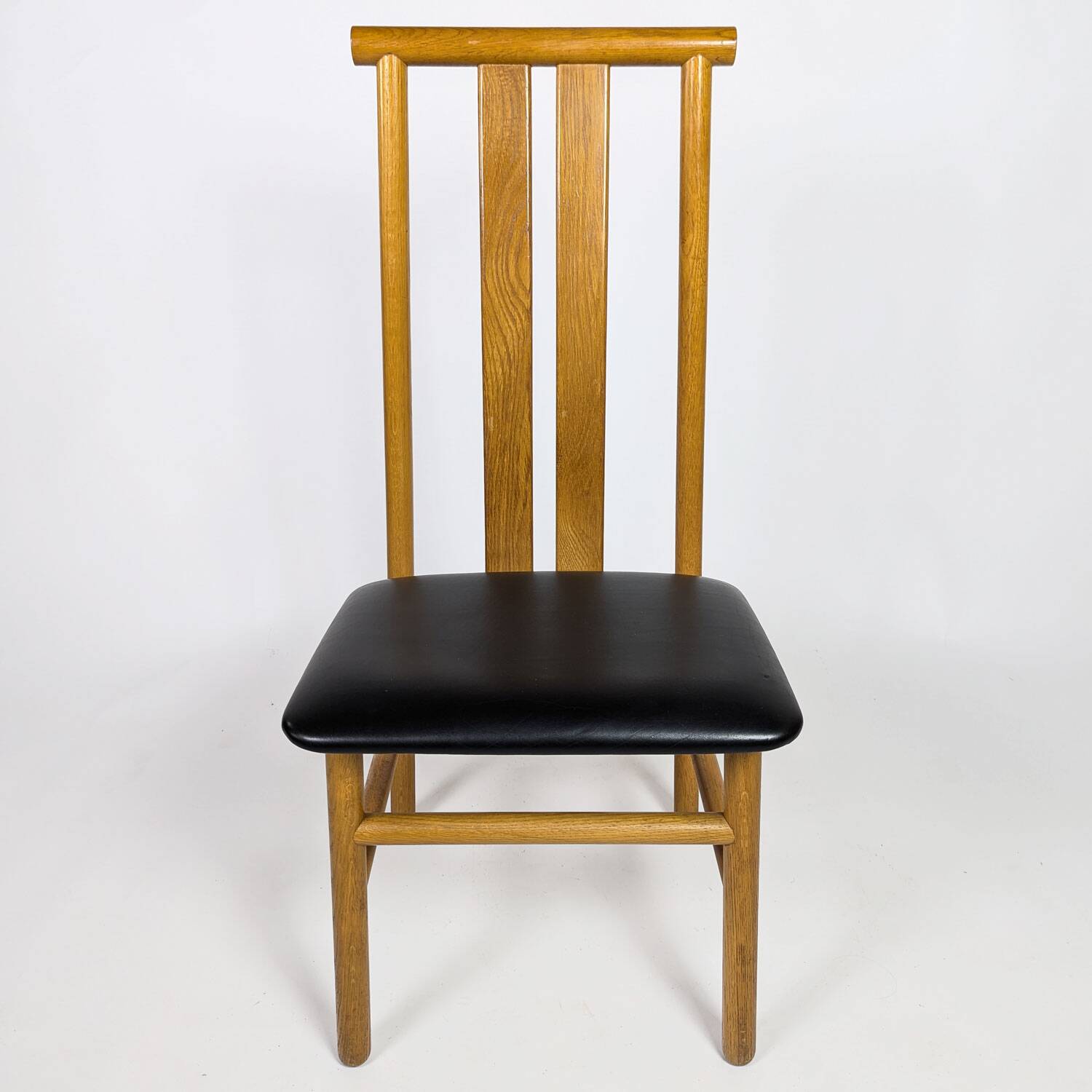 Set of eight Zea chairs by Annig Sarian, 1980