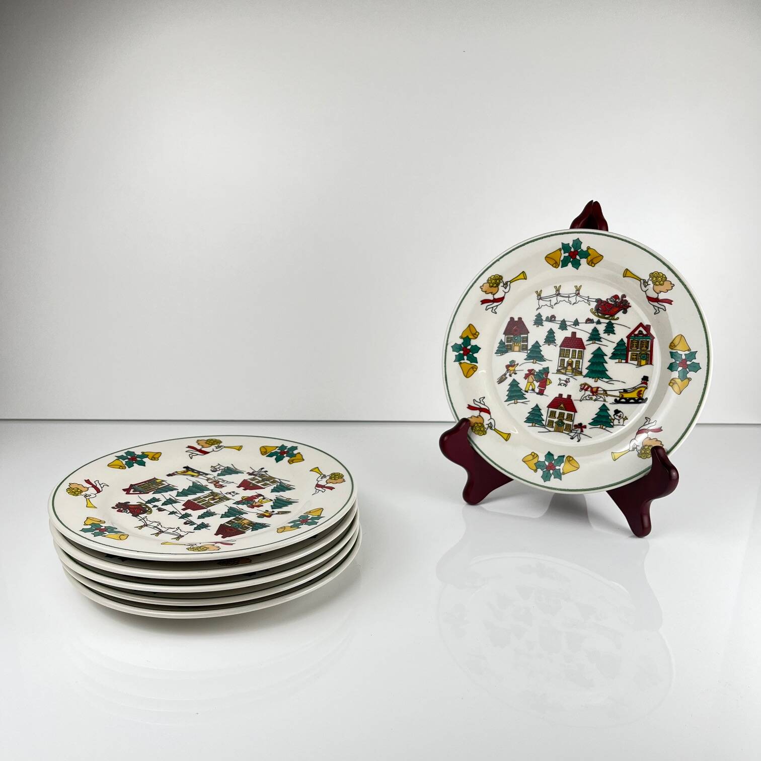Set of 6 Christmas dessert plates, 1980