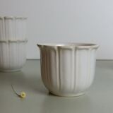 Set of 4 white ceramic cups