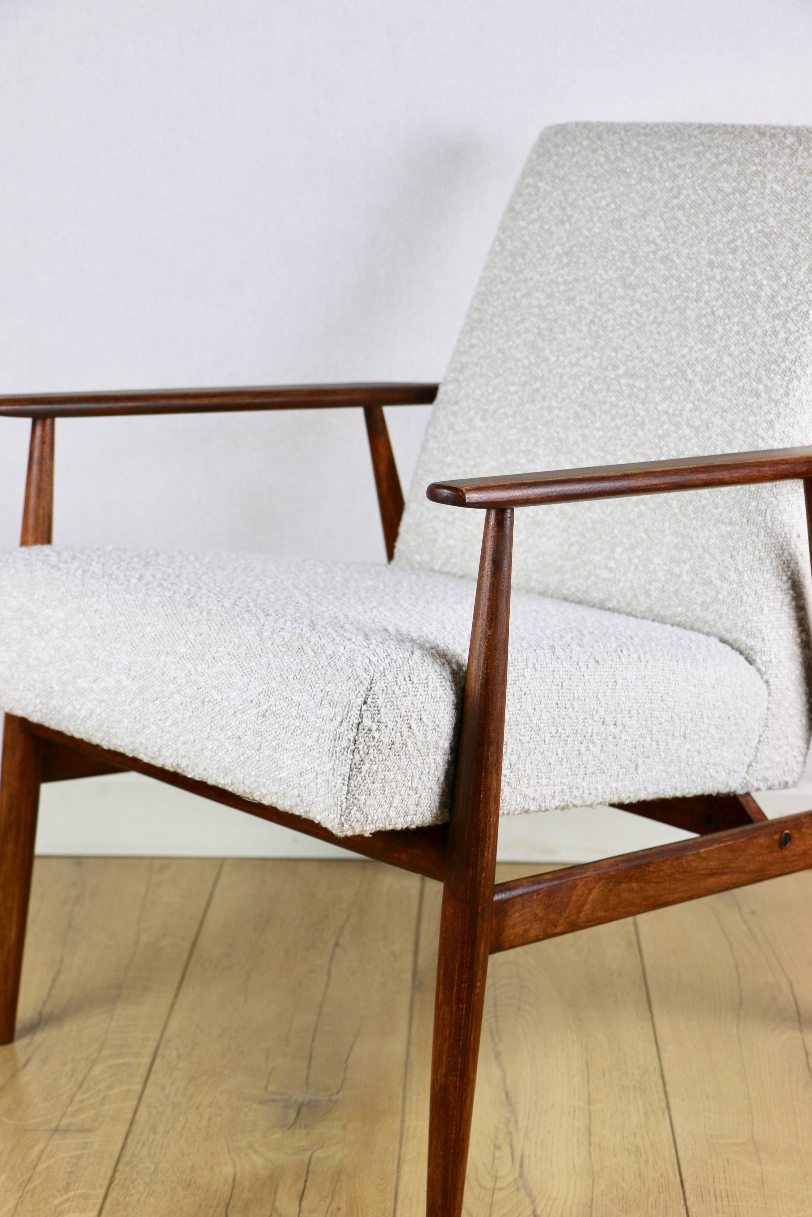 Armchair 'Lis', 1970s, white boucle, design by Henryk Lis - dark wood - 2 pieces available
