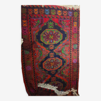 Vintage dagestani carpet