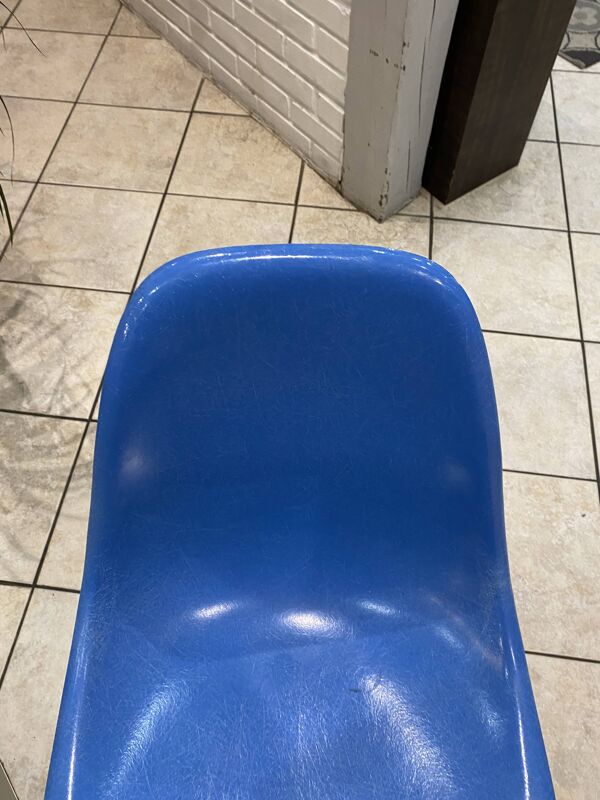 Chaise fibre de verre dsr eiffel bleu turquoise eames herman miller vintage