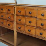 Meuble de mercerie ou comptoir de magasin espagnol ancien en hêtre et chêne, années 1950