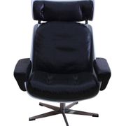 Fauteuil Lounge de l'ère spatiale, laque blanche, cuir, aspect reptile, Allemagne, années 1970.