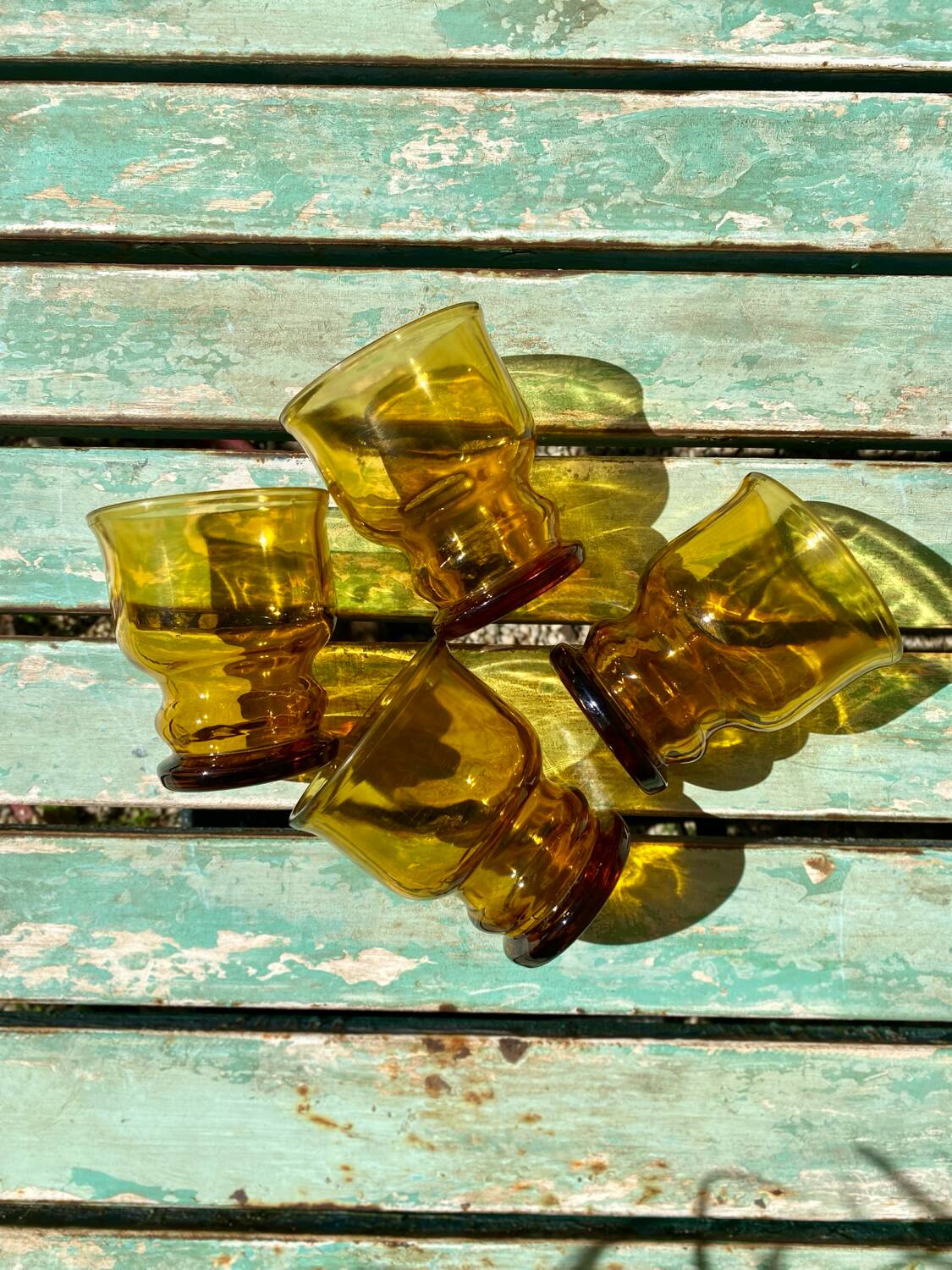 4 verres ambrés Pernod vintage