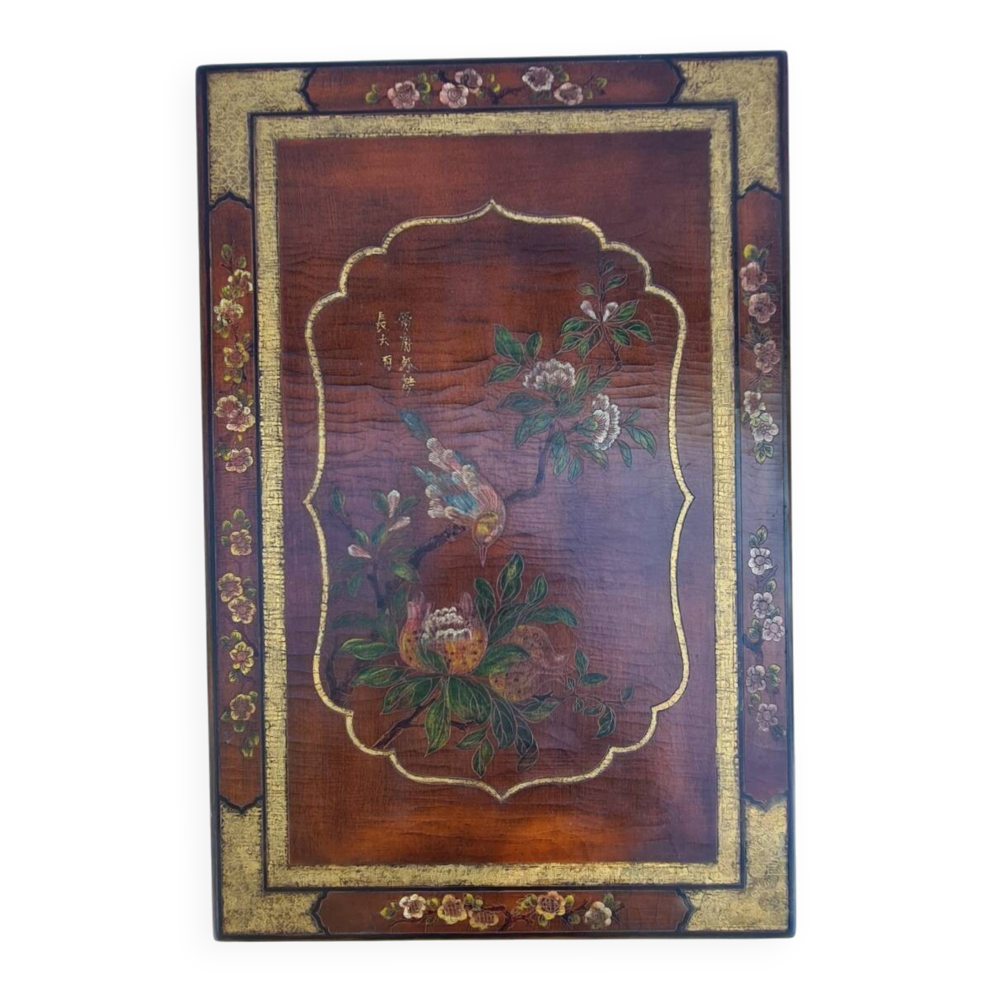 Table basse chinoise laquée type "kang" du XX.