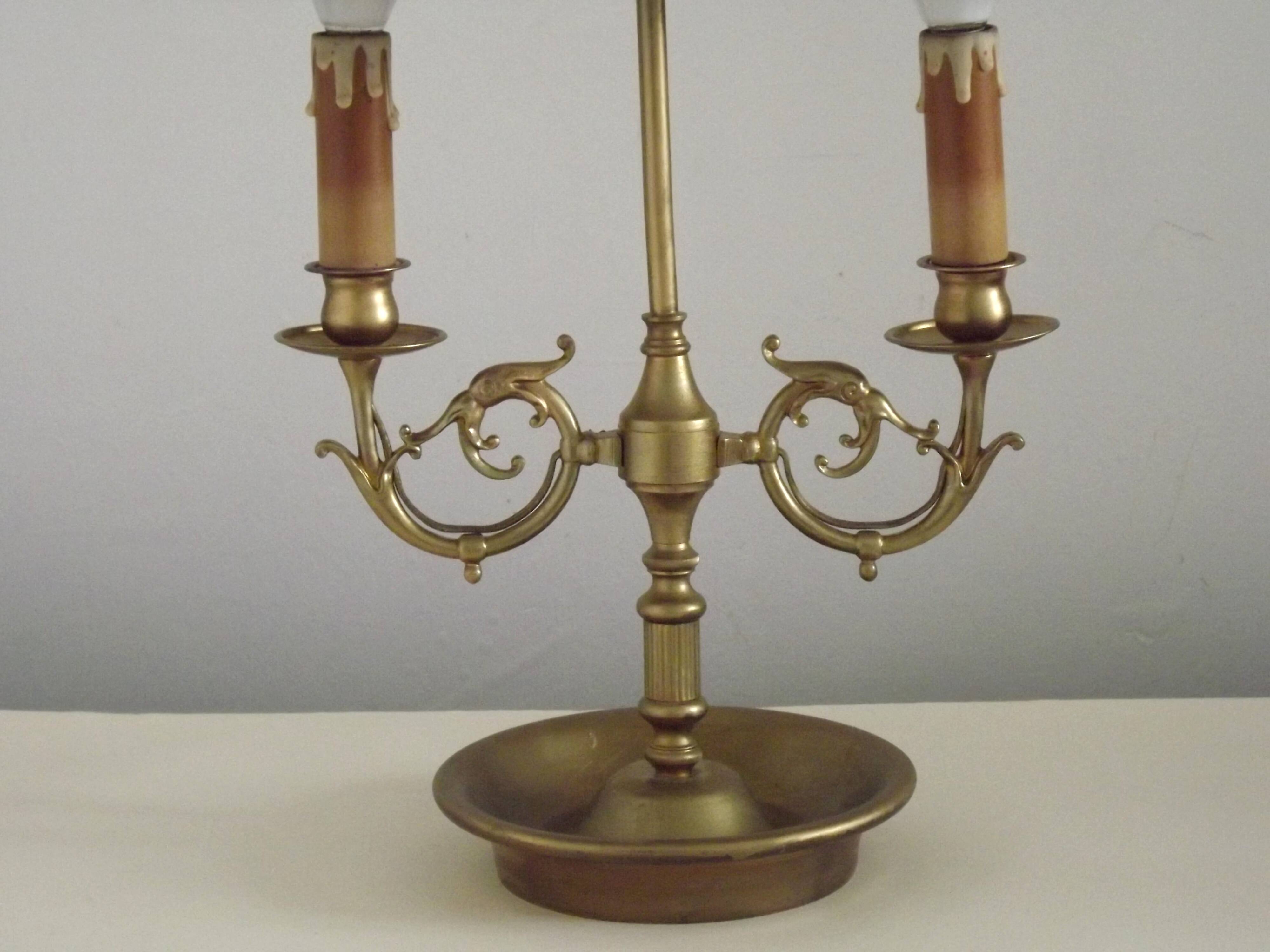 Lampe bouillotte à 2 lumières en laiton de l'Empire français, design floral peint à la main