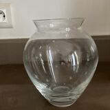 Vase en verre avec des étoiles