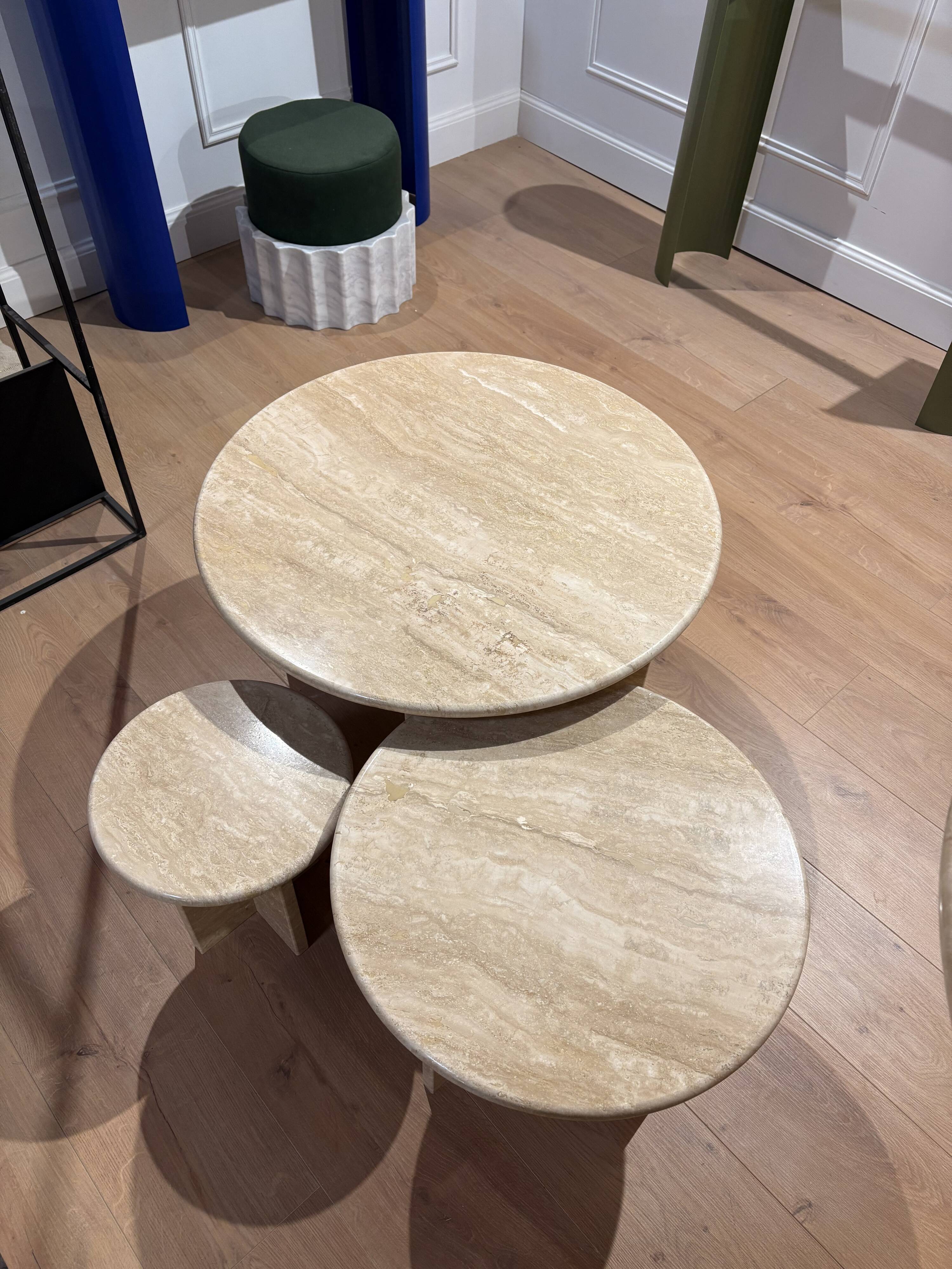 Trio de table basse Gigognes x 100% Travertin Romain