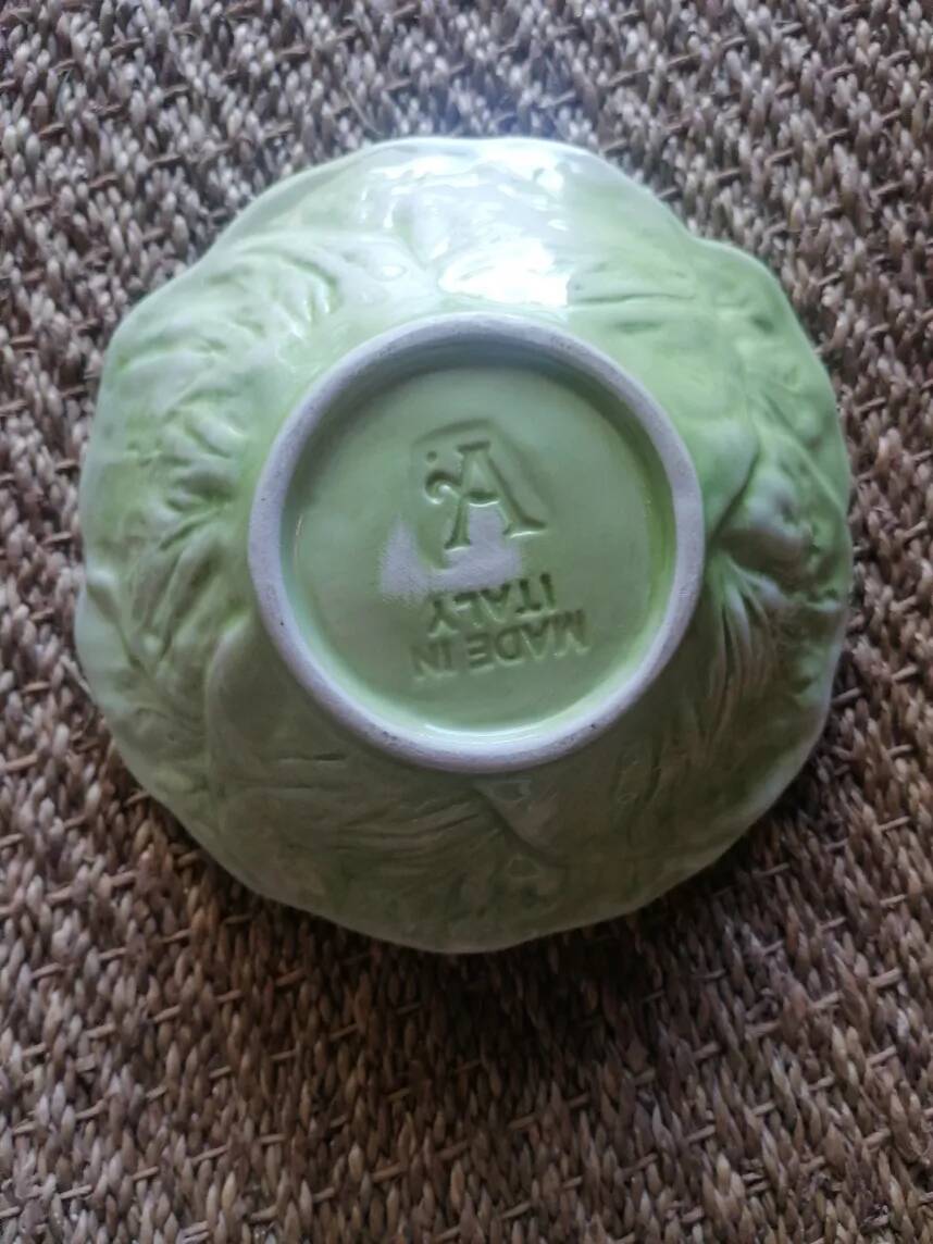 Set of 3 vintage asparagus and cabbage leaves slip dishes made in Italy