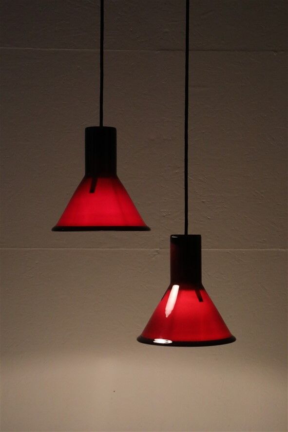 Set of 2 Holmegaard / Michael Bang 'Mini P&T' pendant lamps / handmade glass / red / black / 1970s