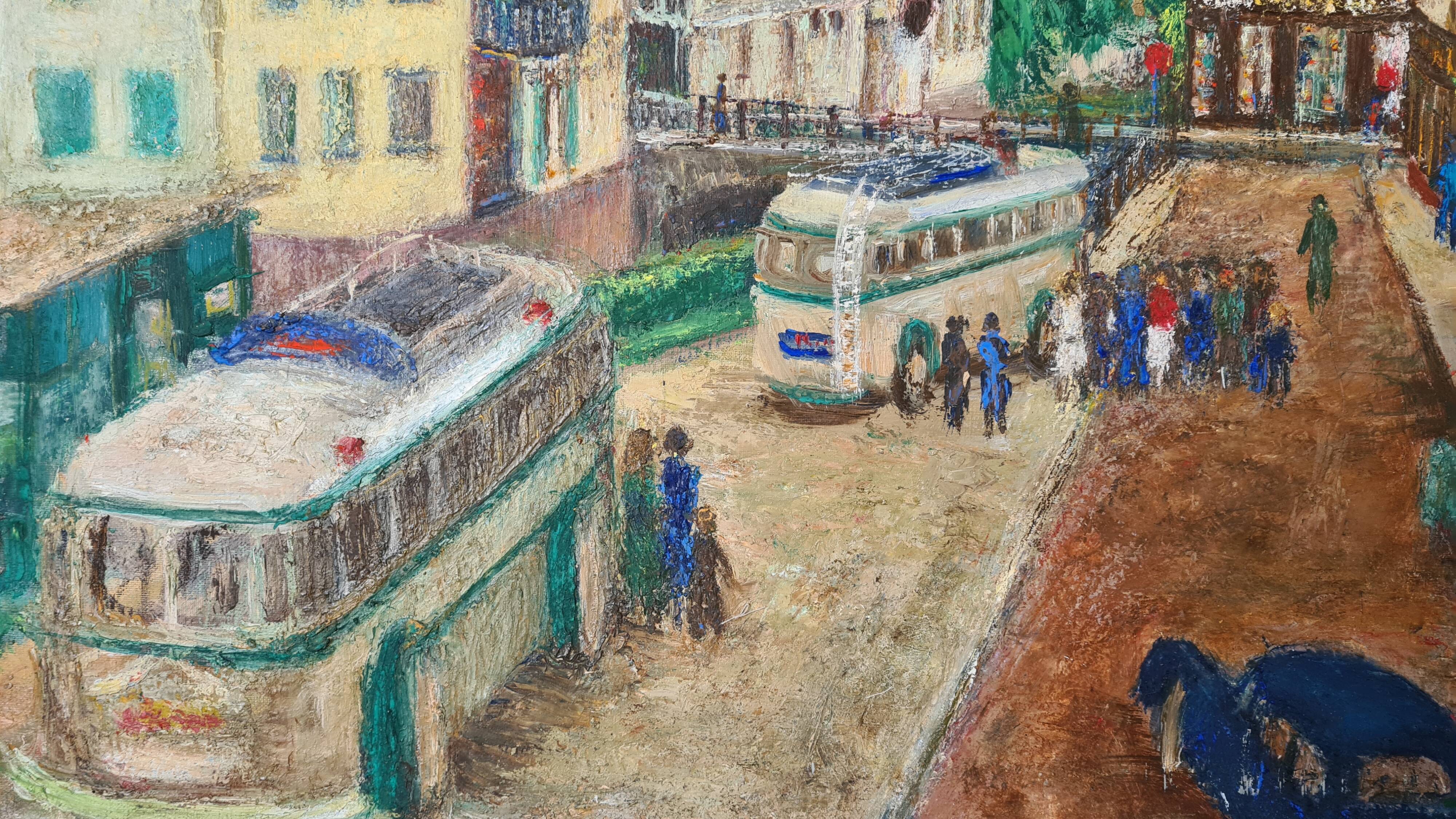 Vintage table of the 50s buses
