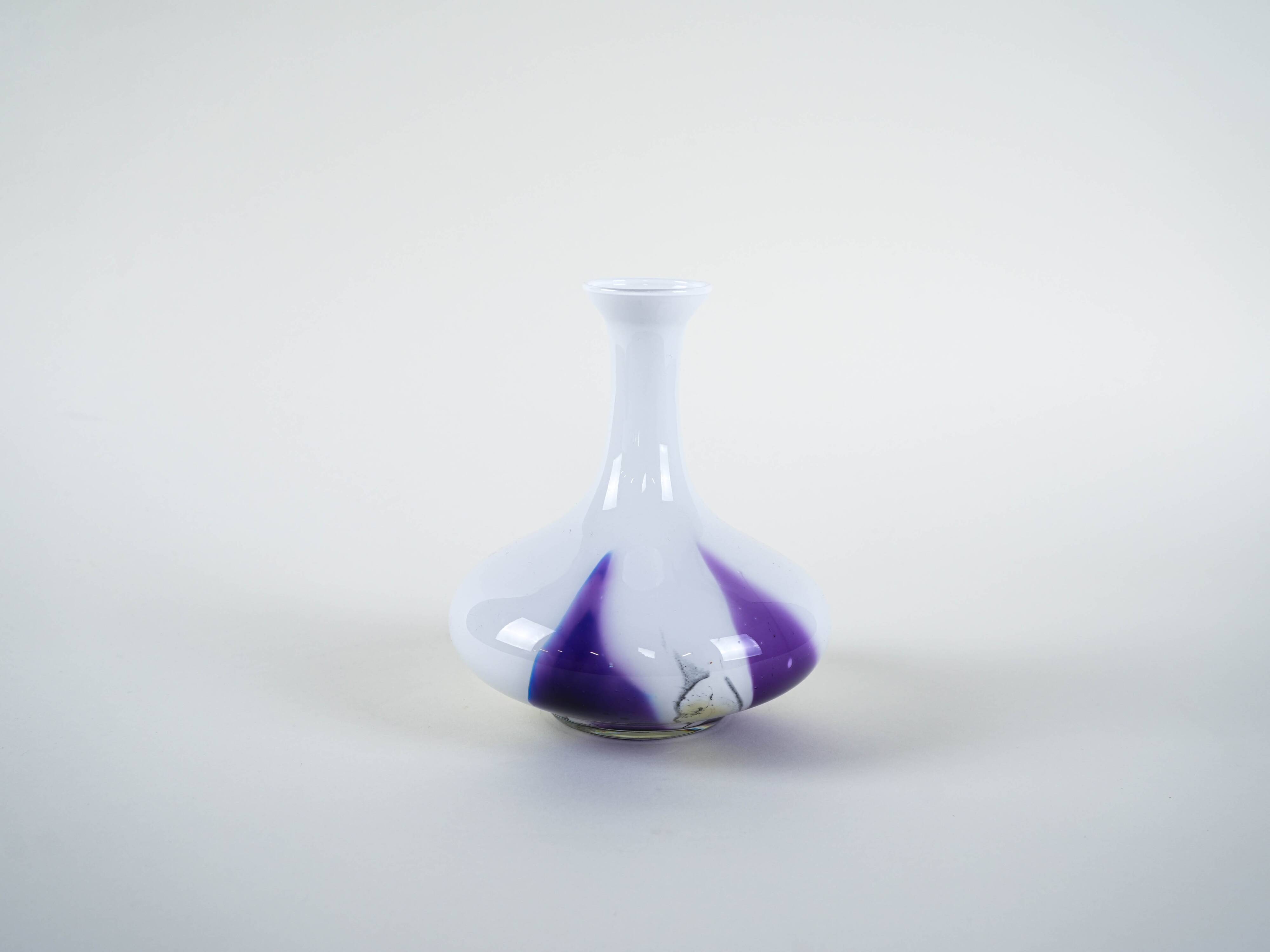 Glass vase, International Collection, 1970s, manufactured by Zieher