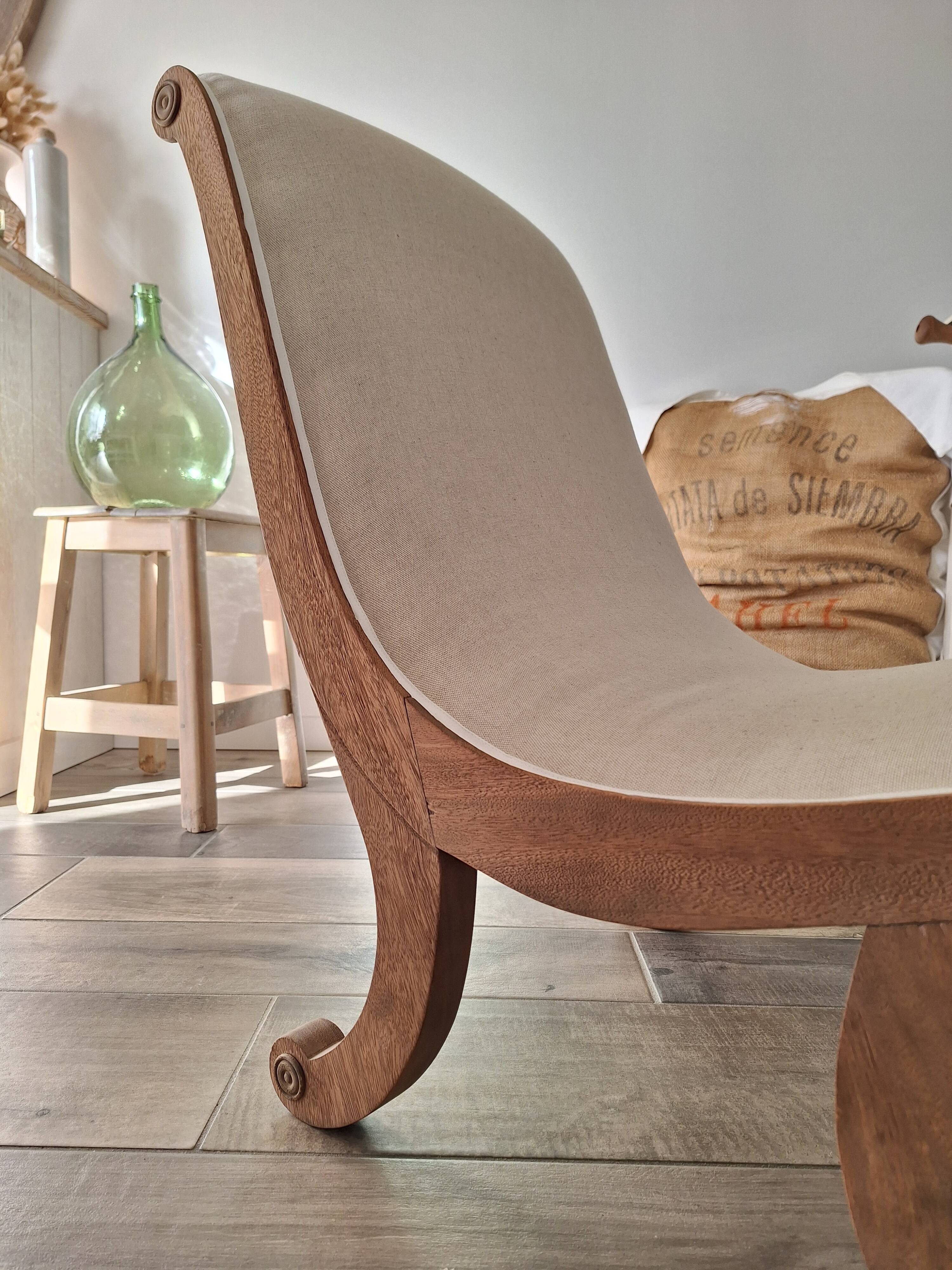 Vintage gondola armchair in beige linen fabric.