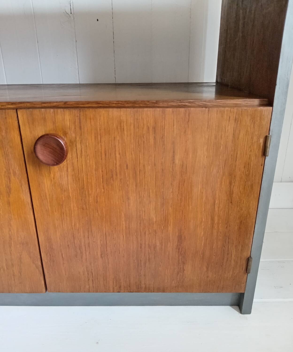 60s TV cabinet