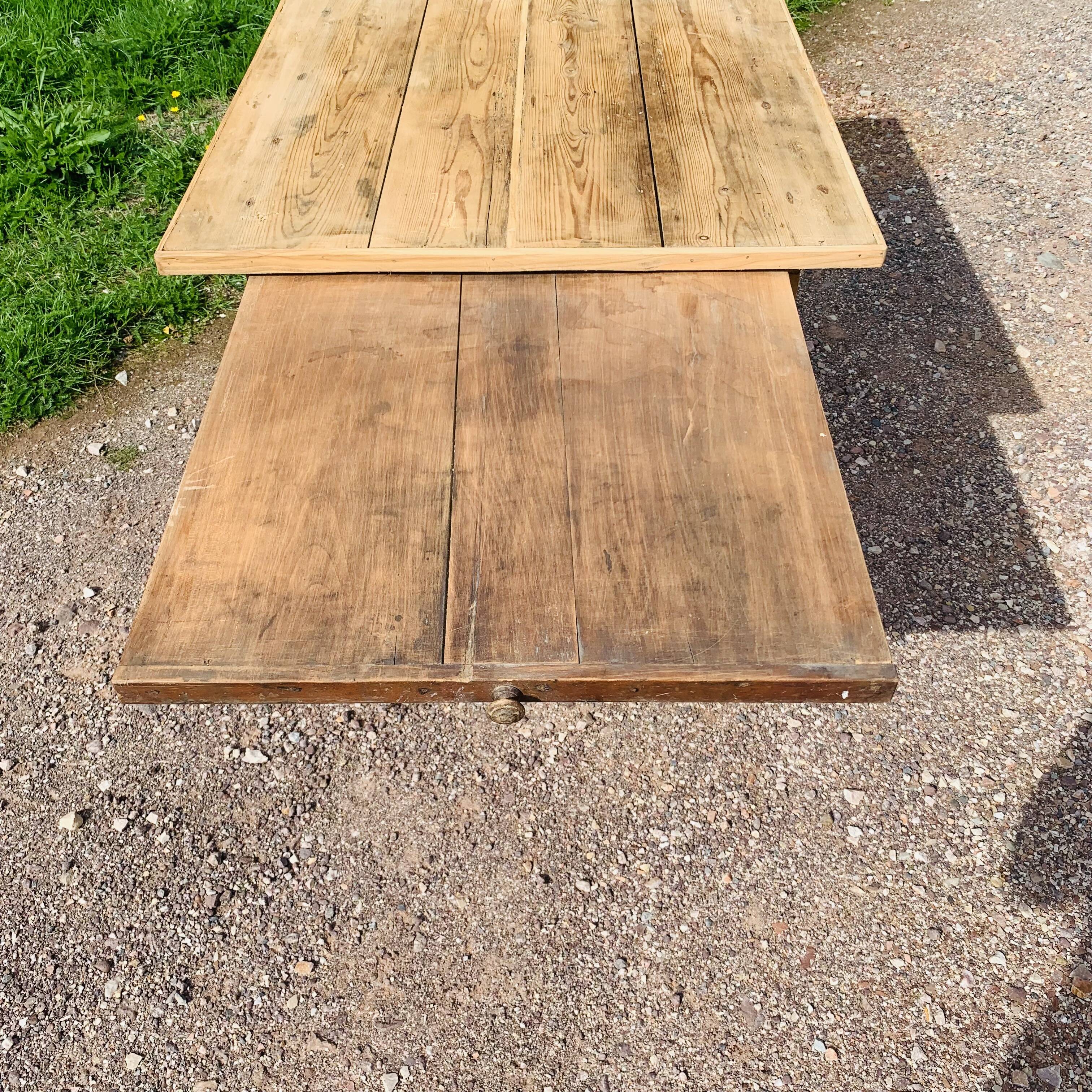 Farmhouse table