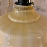 Opaline suspension