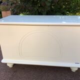 Toy box