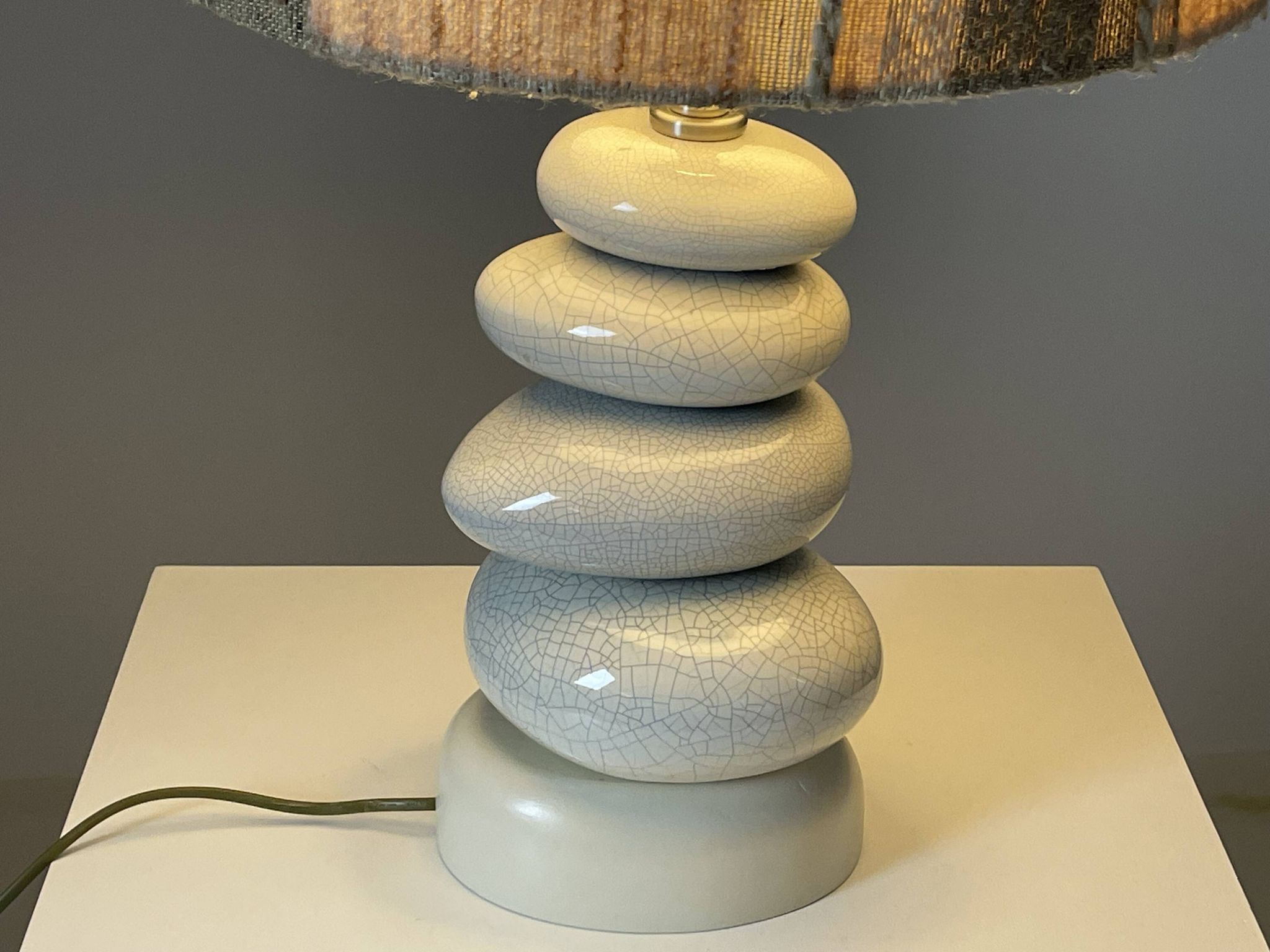 Cracked pebble lamp by François Châtain with its original lampshade, France 1970s