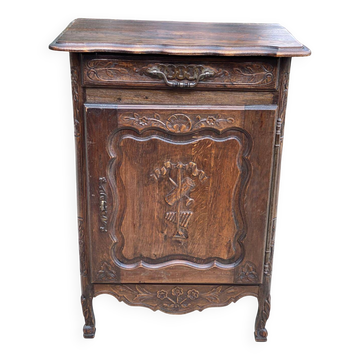 Renaissance chest of drawers in solid dark oak wood