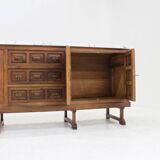Buffet brutaliste espagnol en bois massif et marbre