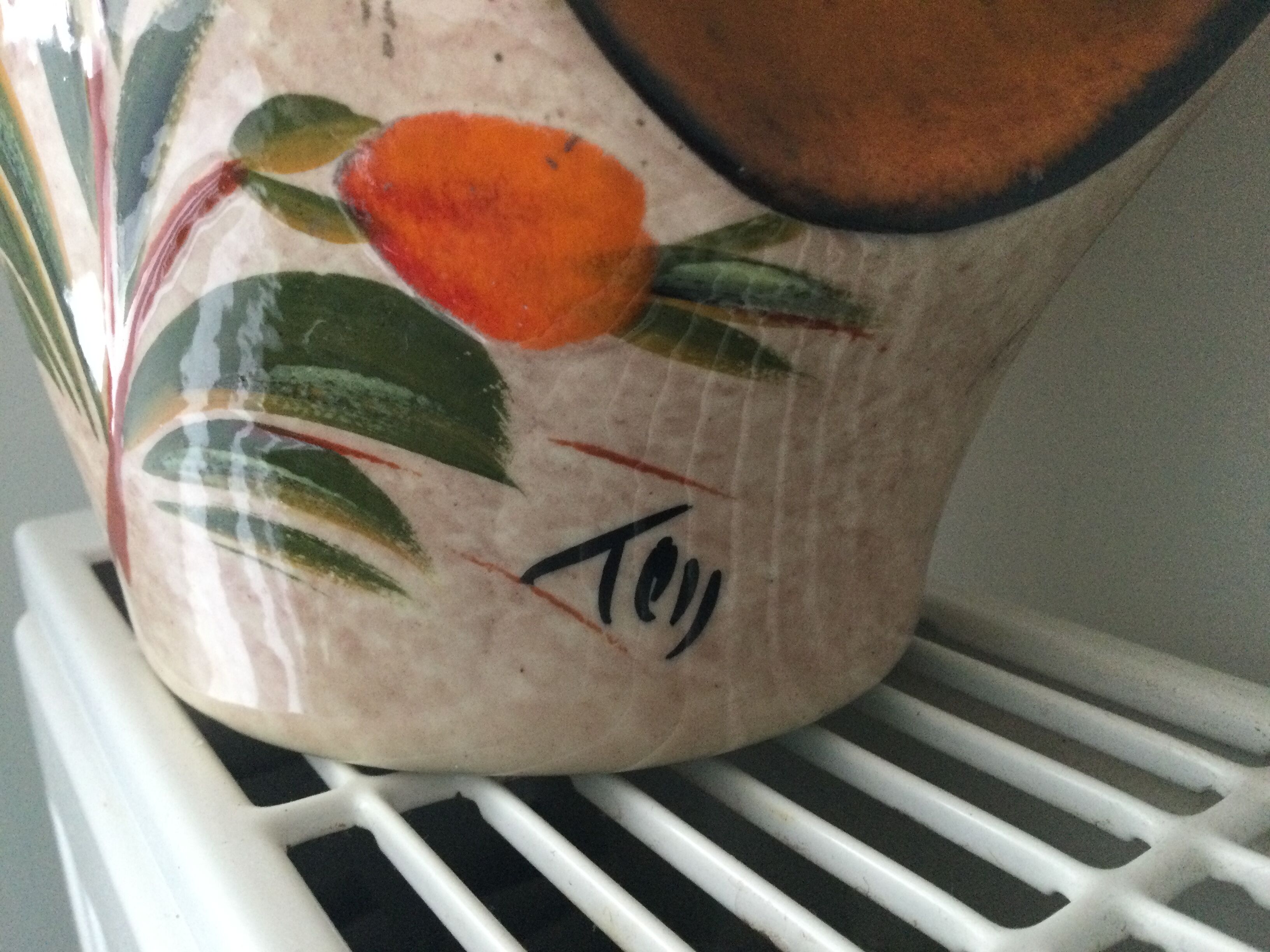 Vase Vallauris signé Tess