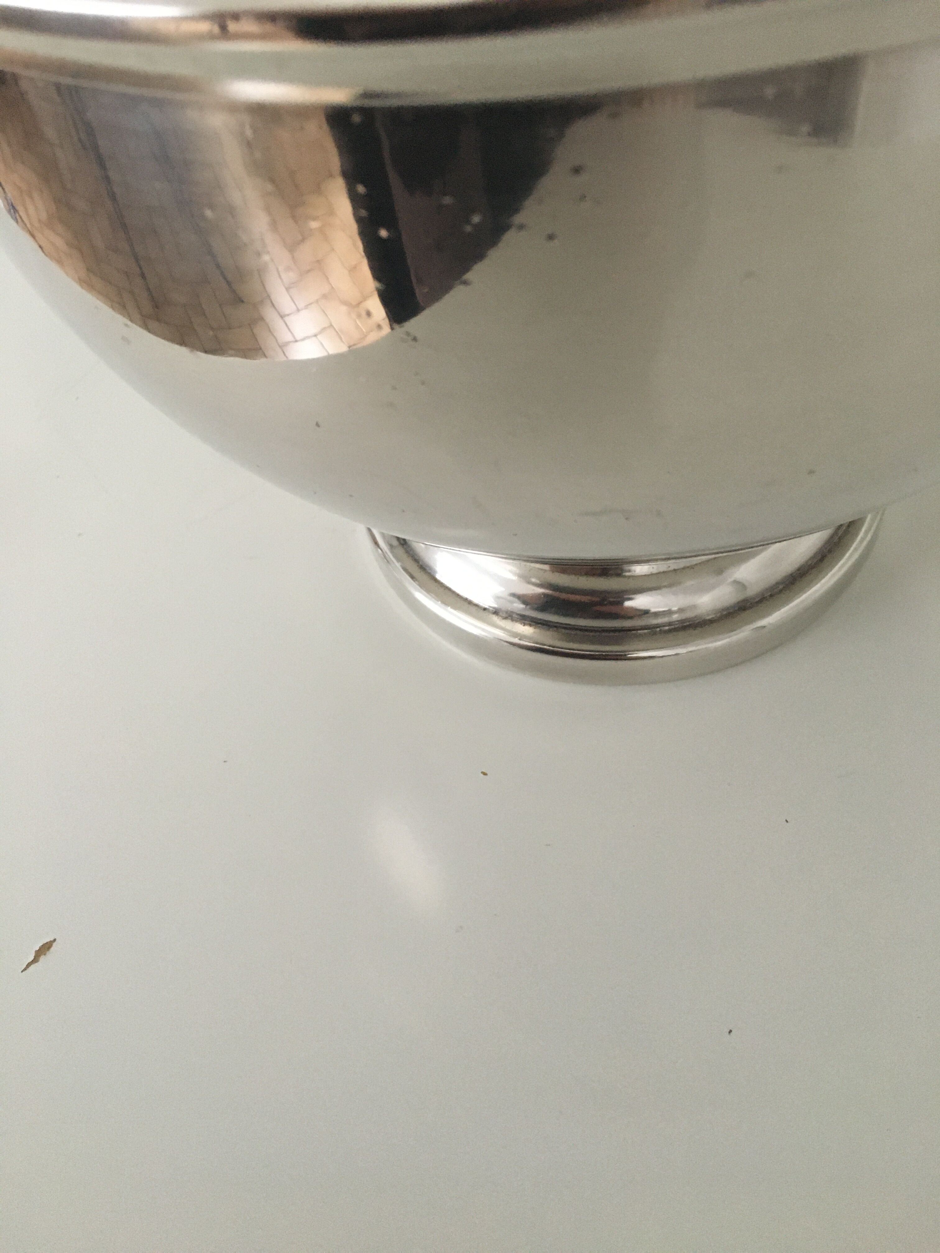 Silver metal champagne cvas