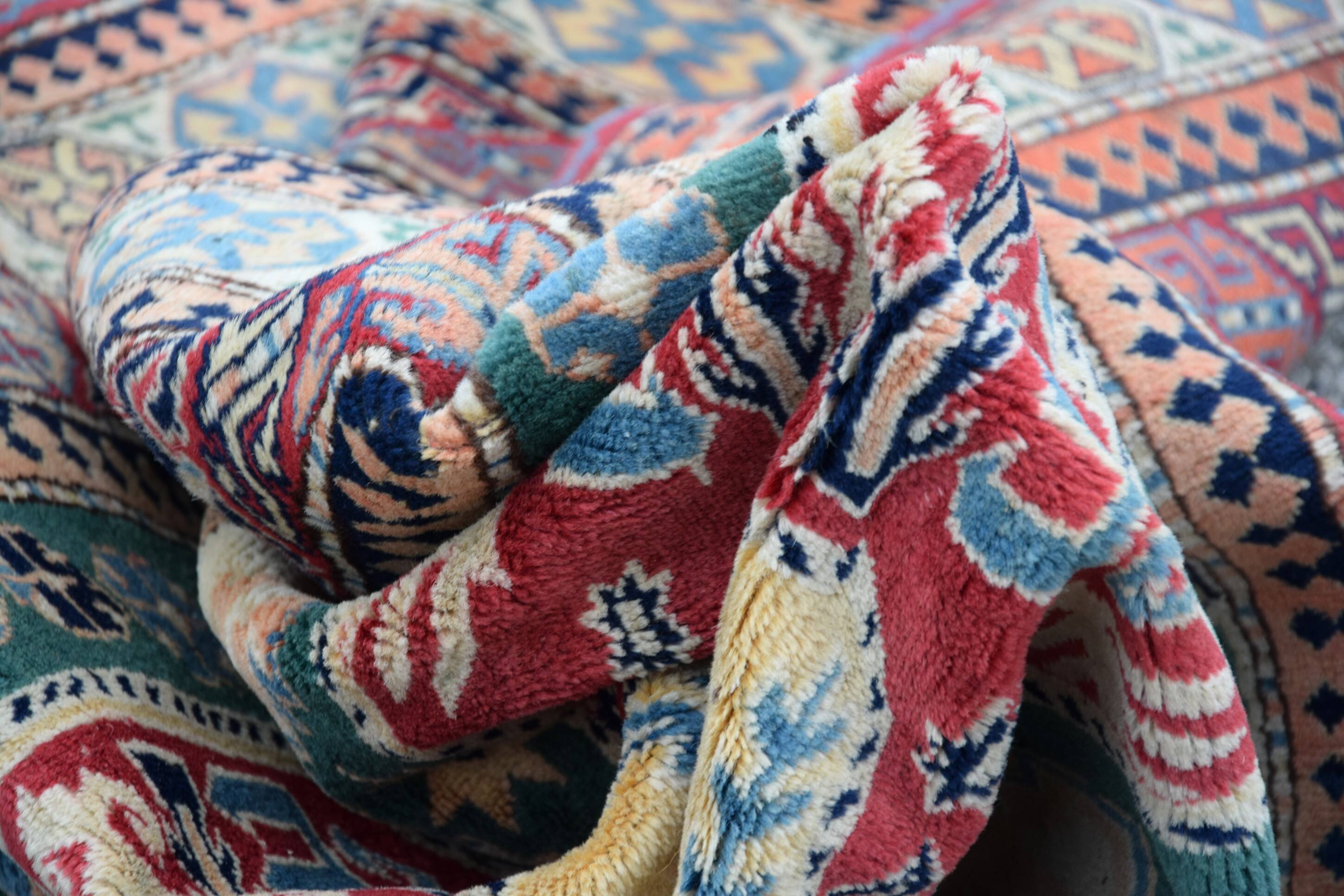 Handmade Oriental Rug Kazak Afghan: 1.66 X 2.64 Meters