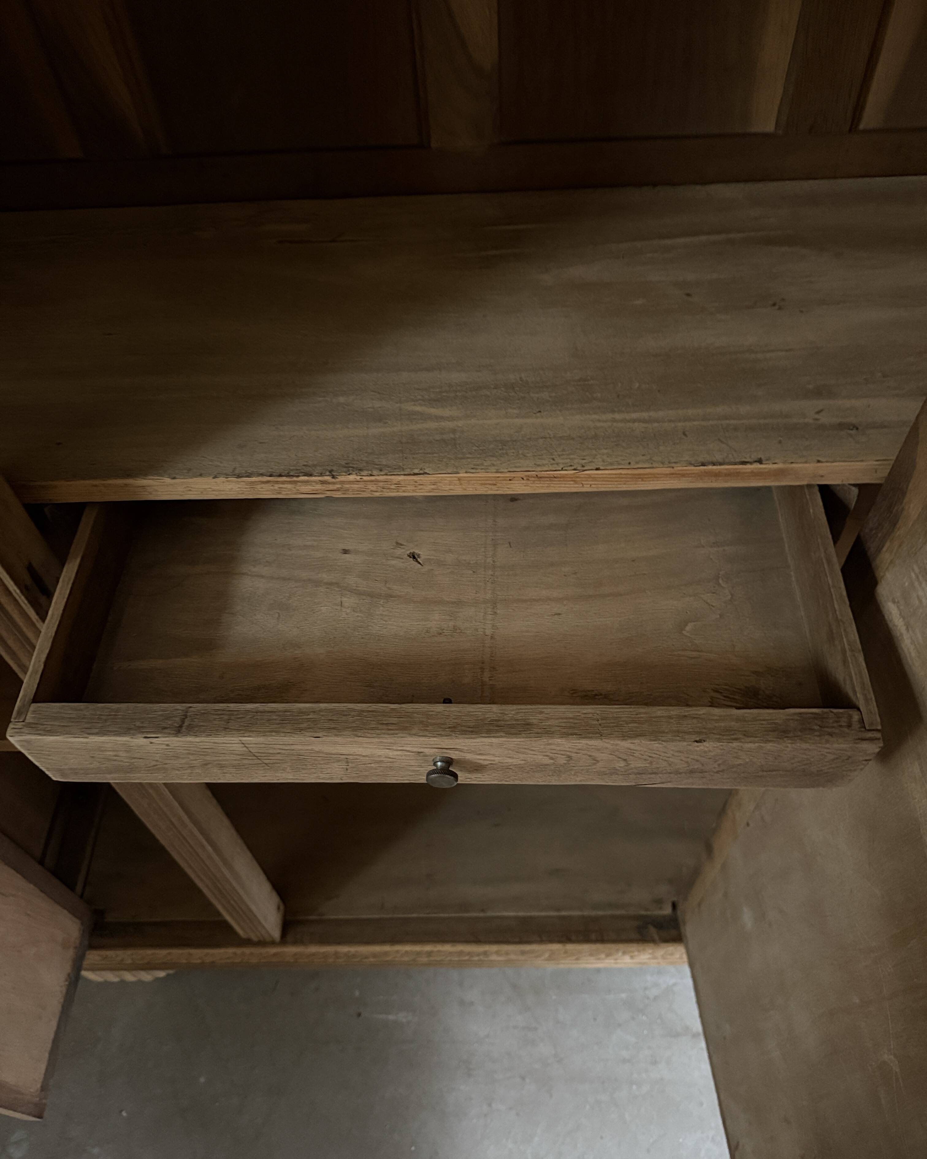 Armoire Art Déco en chêne (rénovée)