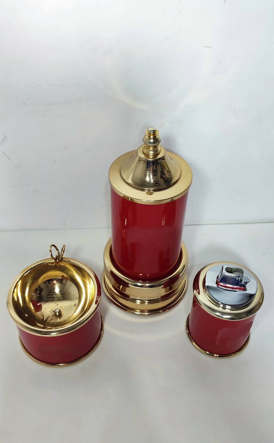 Juego de fumador. España, 1970s.