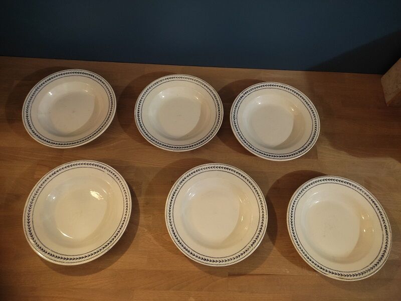 6 blue hollow plates porcelain Gien iron earth