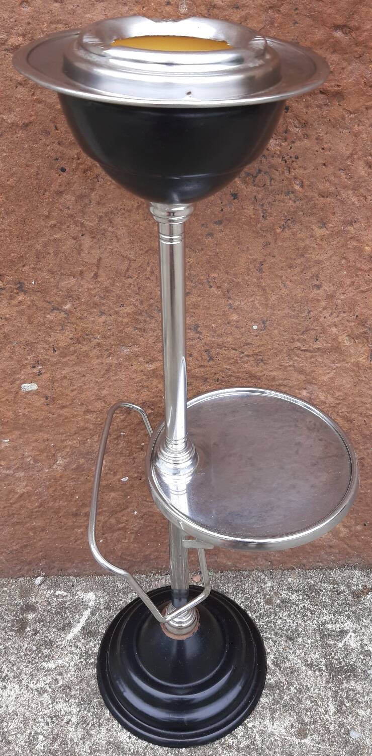 Standing magazine ashtray, 1960s/70s.