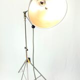 Floor lamp, old projector, flash photos
