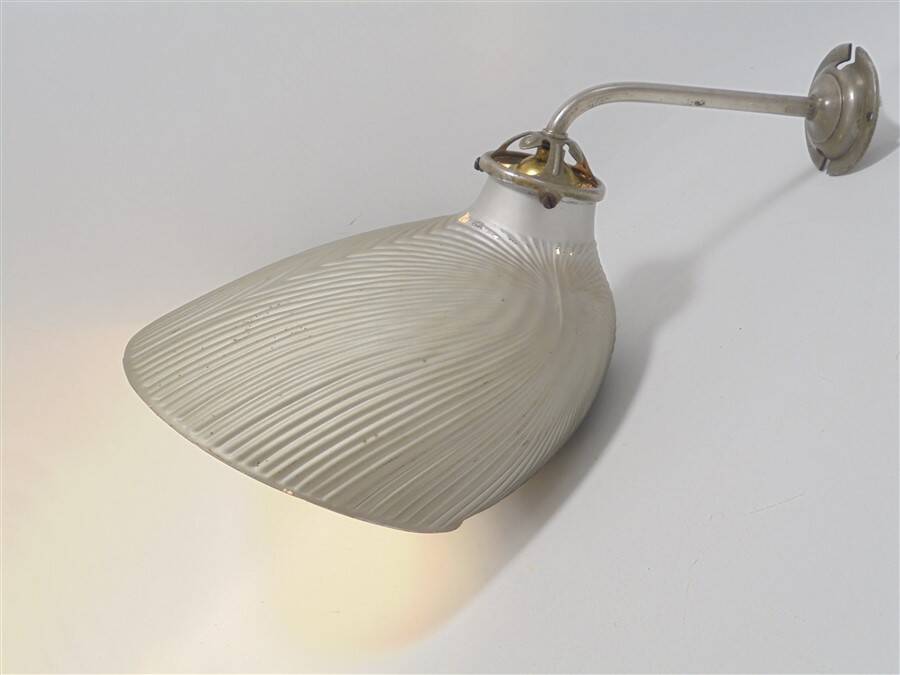 X-Ray reflector applique