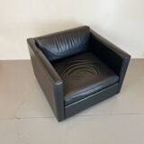 Pair of Black Leather Cube Club-Chairs by Charles Pfister for Knoll, 1980s