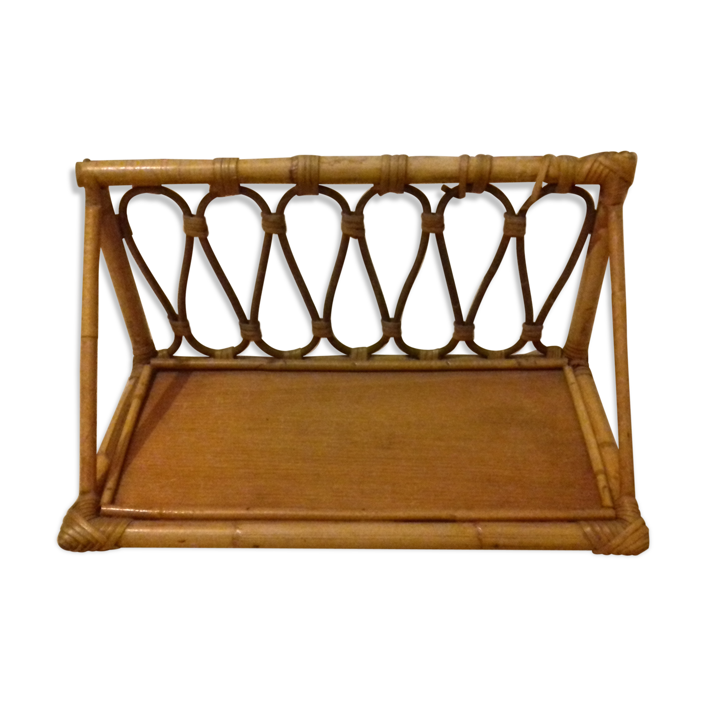 Shelf wall bamboo