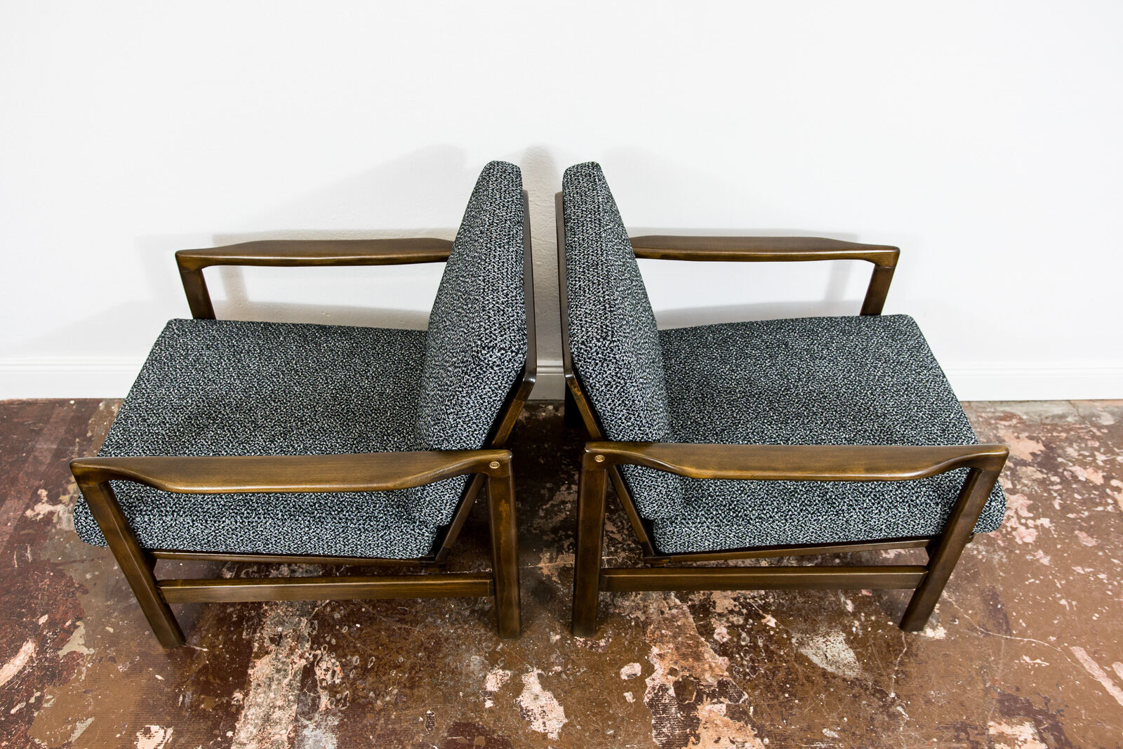 Pair of Restored Black B-7522 armchairs by Zenon Bączyk, 1960’s