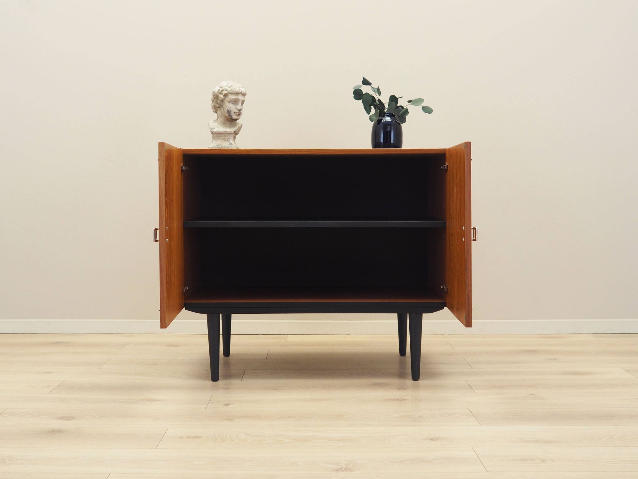 Teak cabinet, Danish design, 1970s, production: Denmark